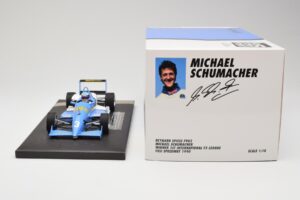 Reynard Spiess F903 #2 M. Schumacher Winner International F3 Fuji Speedway 1990 Minichamps 1:18 517901823 Diecast - image 6 of 6