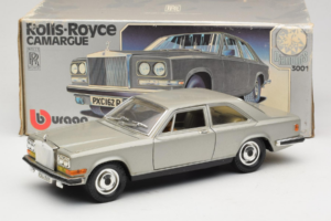 Rolls-Royce Camargue Silver Diamond Edition Bburago 1:18 3001-M3 Diecast - image 8 of 8