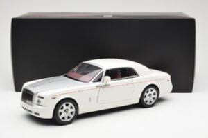 Rolls-Royce Phantom Coupe English White Silver Kyosho 1:18 08861EW Diecast - image 8 of 8