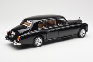 Rolls-Royce Phantom VI EWB Black Kyosho 1:18 08905BK Diecast - image 3 of 8