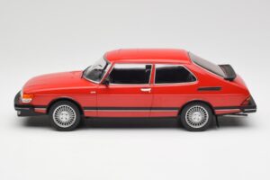 Saab 900 GL Red MCG 1:18 MCG18340 Diecast - image 5 of 6
