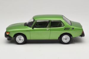 Saab 99 Metallic Green MCG 1:18 MCG18440 Diecast - image 3 of 6