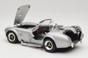 Shelby Cobra 427S/C Silver With Black Stripes Road Signature 1:18 92058 Diecast - image 5 of 8