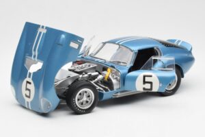 Shelby Cobra Daytona Coupe #5 D. Gurney / B. Bondurant 24 Hours of Le Mans 1964 Exoto 1:18 135190555498 Diecast - image 2 of 8