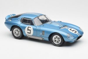 Shelby Cobra Daytona Coupe #5 D. Gurney / B. Bondurant 24 Hours of Le Mans 1964 Exoto 1:18 135190555498 Diecast - image 6 of 8