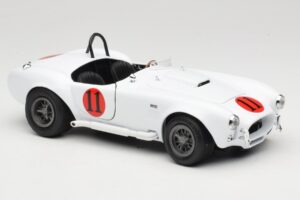 Shelby Cobra 427 S/C White Auto World 1:18 AWSS104 Diecast - image 6 of 8