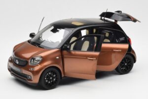 Smart Forfour W453 Black Hazel Brown Norev 1:18 B66960299 Diecast - image 2 of 8