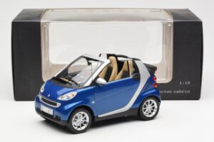 Smart Fortwo W451 Cabrio Blue Silver Minichamps 1:18 Q0022565V001C80Q00 Diecast - image 8 of 8