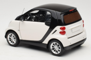 Smart Fortwo 451 Coupe White Black Minichamps 1:18 150036302 Diecast - image 7 of 8