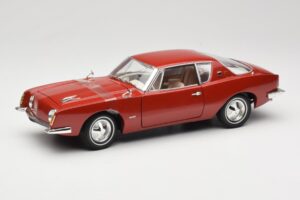 Studebaker Avanti Red Solido 1:18 421183270 Diecast
