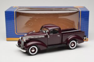 Studebaker Coupe Express Pickup Brown American Mint 1:18 92458-R1 Diecast - image 8 of 8