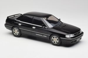 Subaru Legacy RS Black IXO 1:18 18CMC131A Diecast - image 4 of 6