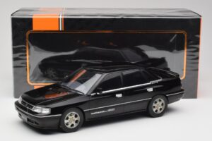 Subaru Legacy RS Black IXO 1:18 18CMC131A Diecast - image 6 of 6