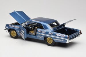 Pontiac Catalina Super Duty Super Stock #655 Blue 1962 Auto World 1:18 AW201/06 Diecast - image 5 of 8