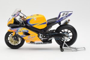 Suzuki GSX-R 1000 Team Alstare Corona Extra T. Corser WSB 2005 Minichamps 1:12 122052211 Diecast