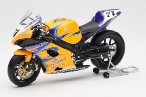 Suzuki GSX-R 1000 Team Alstare Corona Extra Y. Kagayama WSB 2005 Minichamps 1:12 122052271 Diecast - image 2 of 6