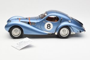 Talbot-Lago T150 C-SS #8 24 Hours of Le Mans 1939 CMC 1:18 M-167 Diecast - image 3 of 6