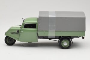 Tempo Dreirad Canvas Green Minichamps 1:18 180099020 Diecast - image 4 of 8