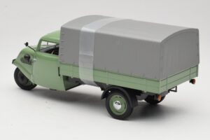 Tempo Dreirad Canvas Green Minichamps 1:18 180099020 Diecast - image 7 of 8
