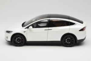 Tesla Model X White OEM 1:18 TESLA001 Diecast - image 4 of 8
