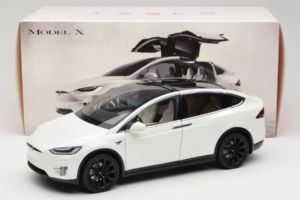 Tesla Model X White OEM 1:18 TESLA001 Diecast - image 8 of 8