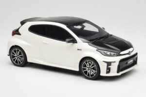 Toyota GRMN Yaris Rally Package White Otto 1:18 OT1071 Resin - image 4 of 6