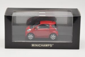Toyota iQ Red Minichamps 1:43 400166800 Diecast - image 4 of 4