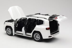 Toyota Land Cruiser J300 ZX White LCD 1:18 LCD18013-ZX-WH Diecast - image 5 of 8