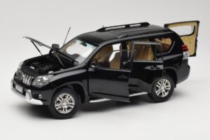 Toyota Land Cruiser Prado J150 Black Paudi Model 1:18 623132-BK Diecast - image 2 of 8