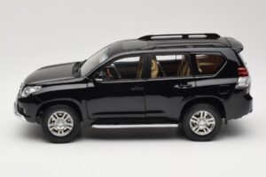 Toyota Land Cruiser Prado J150 Black Paudi Model 1:18 623132-BK Diecast - image 4 of 8