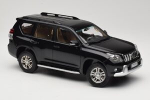 Toyota Land Cruiser Prado J150 Black Paudi Model 1:18 623132-BK Diecast - image 6 of 8