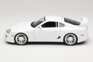 Toyota Supra Mk4 White Fast & Furious Jada 1:18 97509 Diecast - image 3 of 6