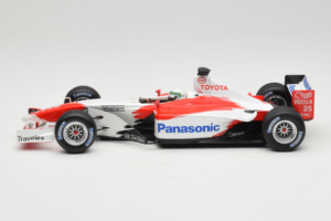 Toyota TF102 #25 A. McNish Panasonic Toyota Racing Showcar 2002 Minichamps 1:18 103020075 Diecast - image 3 of 6
