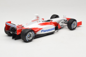 Toyota TF102 Panasonic F1 Showcar 2002 Minichamps 1:18 100020174 Diecast - image 2 of 6