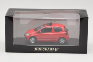 Toyota Yaris TS Red Minichamps 1:43 430166062 Diecast - image 4 of 4