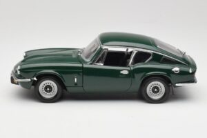 Triumph GT6 Mk3 Green Sun Star 1:18 1055 Diecast - image 4 of 8