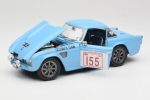 Triumph TR4 Rally Car Revell 1:18 8773 Diecast - image 2 of 8