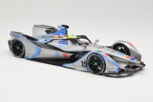 Venturi VFE05 Team Venturi #19 F. Massa Formula E Season 5 2019 Minichamps 1:18 114180019 Diecast - image 4 of 6