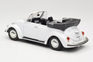 Volkswagen 1302 LS Cabriolet White Revell 1:18 8415 Diecast - image 7 of 8