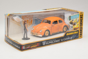 Volkswagen Beetle Bumblebee Transformers With Figure Metals Diecast 1:24 30114 Diecast - image 2 of 3