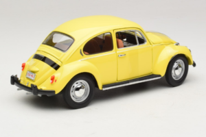 Volkswagen Beetle Emma's Car Once Upon a Time GreenLight 1:18 12993 Diecast - image 2 of 6