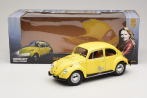 Volkswagen Beetle Emma's Car Once Upon a Time GreenLight 1:18 12993 Diecast - image 6 of 6