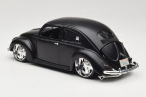 Volkswagen Beetle Type 1 Black Maisto 1:18 31018 Diecast - image 7 of 8