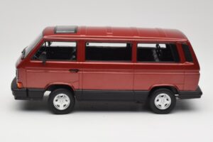 Volkswagen Bus T3 Multivan Magnum Mars Red Metallic KK-Scale 1:18 KKDC180991 Diecast - image 3 of 6