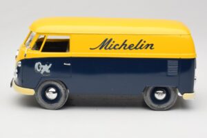 Volkswagen T1 Combi Michelin Black & Yellow Solido 1:18 9406 Diecast - image 4 of 8