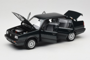 Volkswagen Jetta Mk3 CL Black Icartime 1:18 JETTA001 Diecast - image 2 of 8
