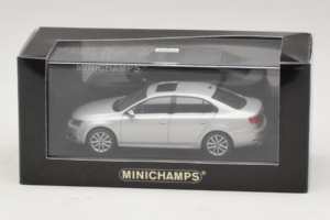 Volkswagen Jetta Mk6 Silver Minichamps 1:43 JETTA002 Diecast - image 4 of 4
