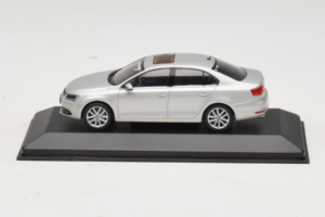 Volkswagen Jetta Mk6 Silver Minichamps 1:43 JETTA002 Diecast
