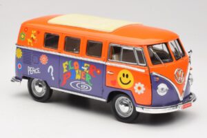 Volkswagen Microbus T1 Flower Power Road Signature 1:18 92329 Diecast - image 6 of 8