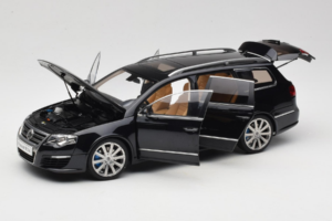 Volkswagen Passat B6 R36 Variant Black NZG 1:18 KF044-4A Diecast - image 2 of 8